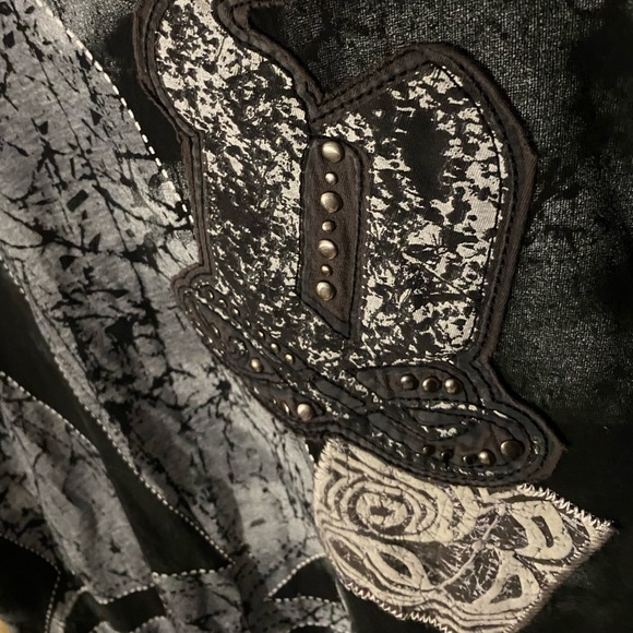 Y2K Vintage Brass Shirt - Black and White with Studs - - Picture 3 of 4